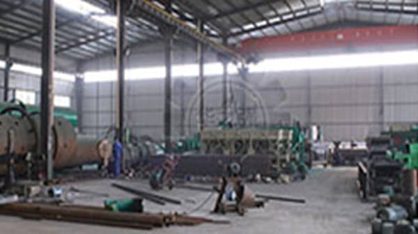 華之強有機肥設備廠區(qū)實景4
